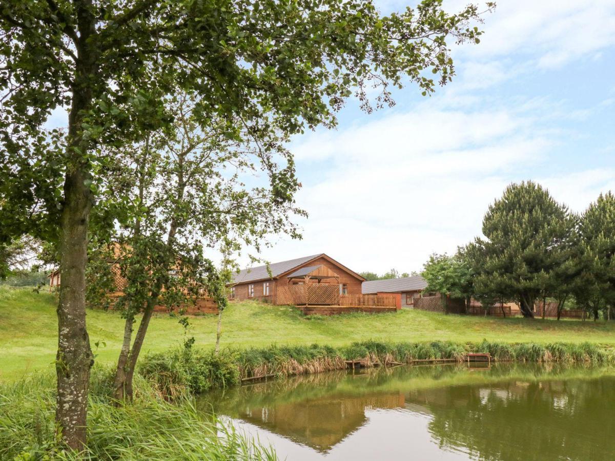 Makins Lodges Nuneaton Kültér fotó